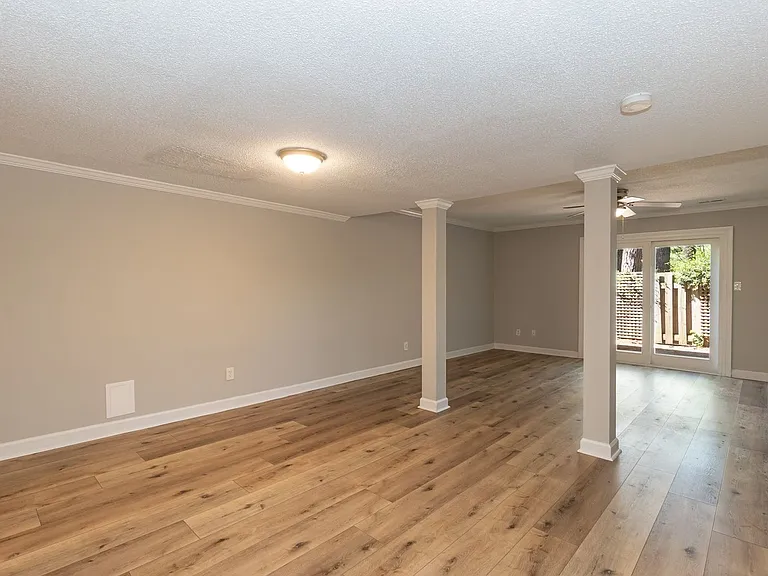 1209 Manassas Ct #C — Photo 14