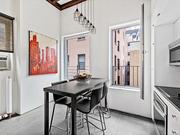 3rd image of 242 W 104th St APT 6ER