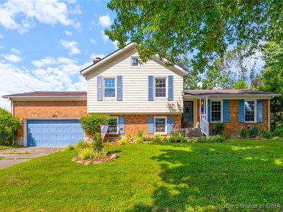 908 Hazelwood Park, Clarksville, IN, 47129