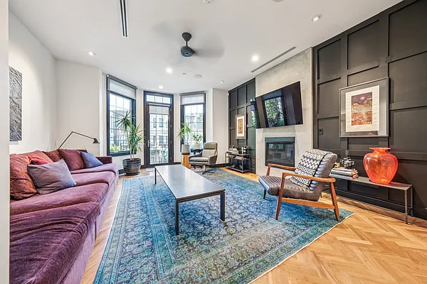 Sold by Compass | media 2