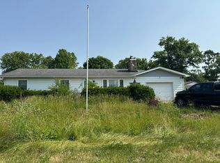 1373 Lanes South Dr, Spencer, IN 47460