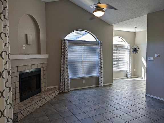 4th image of 6314 Les Harrison Dr