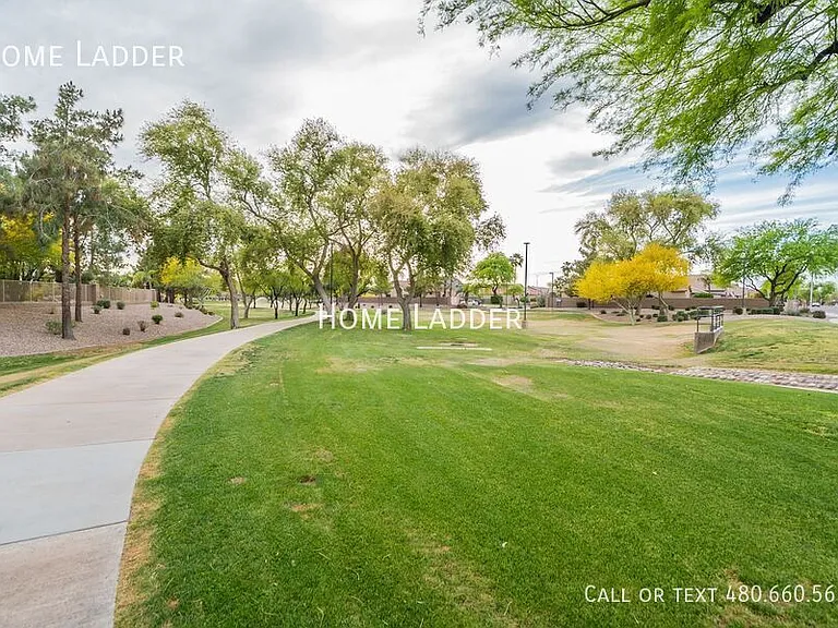 5080 S McClelland Dr — Photo 32