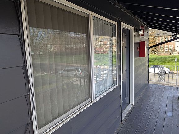 2nd image of 804-808 14th St NE #7