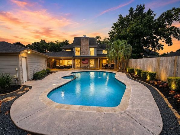 14810 Bluffridge Cir