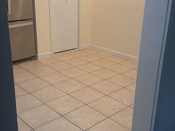 5th image of 73 Concord Rd