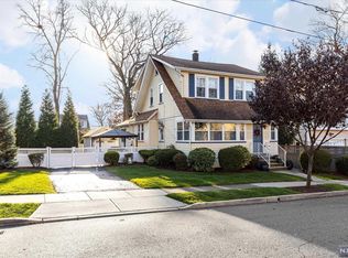 102 E Van Ness Ave, Rutherford, NJ 07070