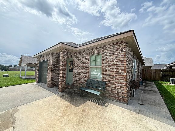 2nd image of 154 Sagewood Dr