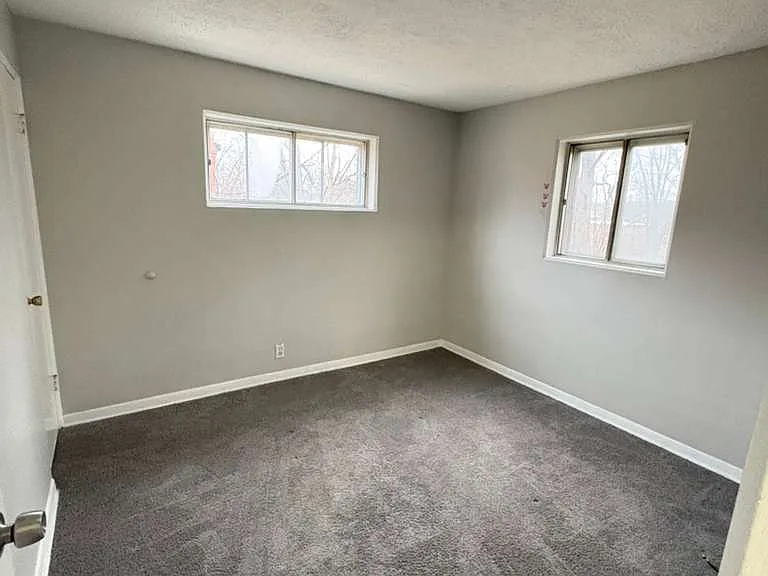 199 Dalepark Dr #10 — Photo 4