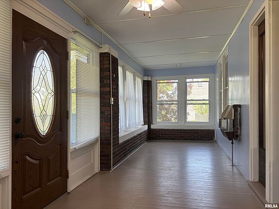 4th image of 504 Vine St