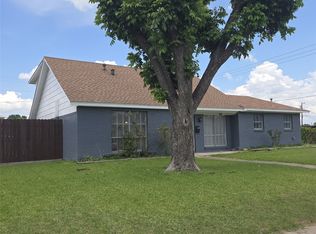 4001 Burning Tree Ln, Garland, TX 75042