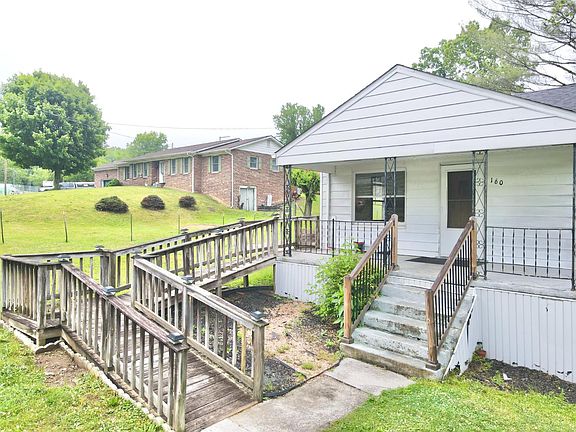 3rd image of 160 Summerfield Rd