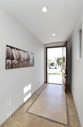 5th image of 139 El Dorado St #B