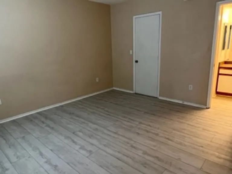 6650 W Warm Springs Rd #2087 — Photo 15