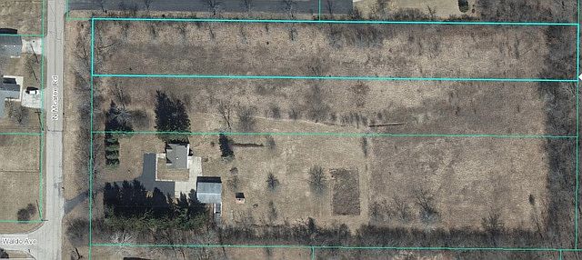 2nd image of 39315 N McAree Rd