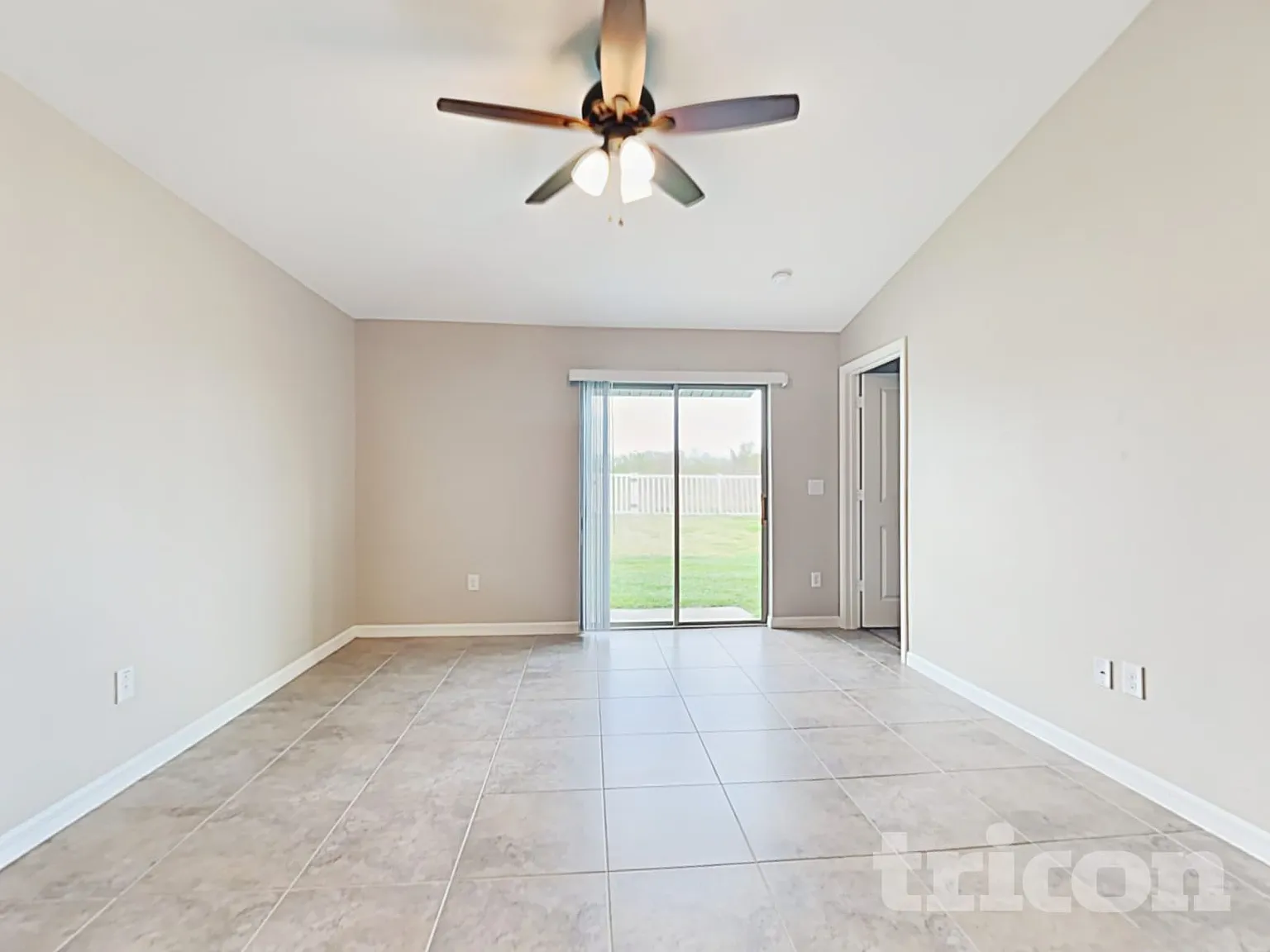 5151 White Chicory Drive Apollo Beach FL — Photo 3