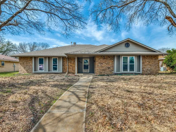 417 Ash Ln, Lancaster, TX 75146