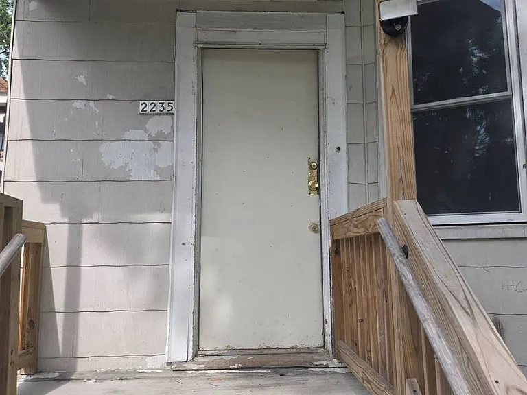 2235 S 20th St — Photo 5