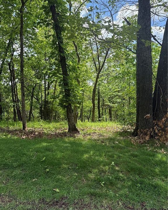 1st image of Buckingham Dr #28