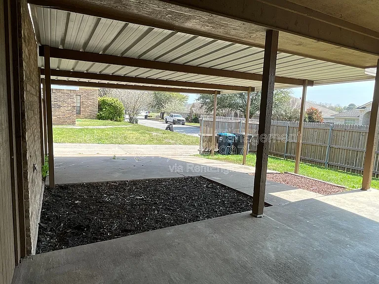 459 Little Valley Ct — Photo 39