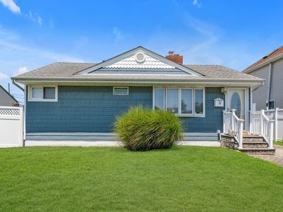 62 Grant Street, Freeport, NY, 11520