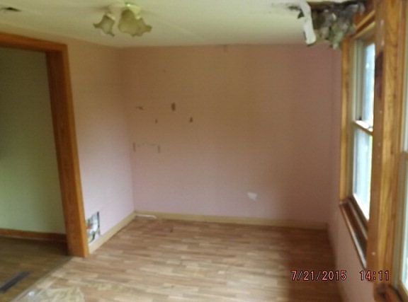 3rd image of 885 Northside Dr