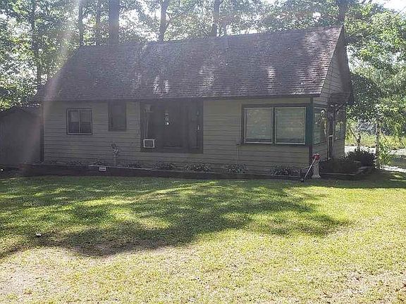 3rd image of 10605 Cedar Crest Dr