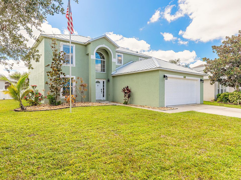 1st image of 216 Stony Point Drive