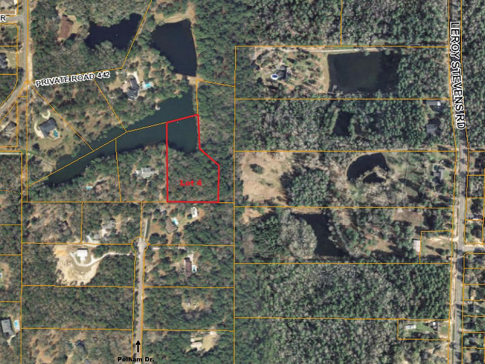 Lot 4 on Dawes Lake