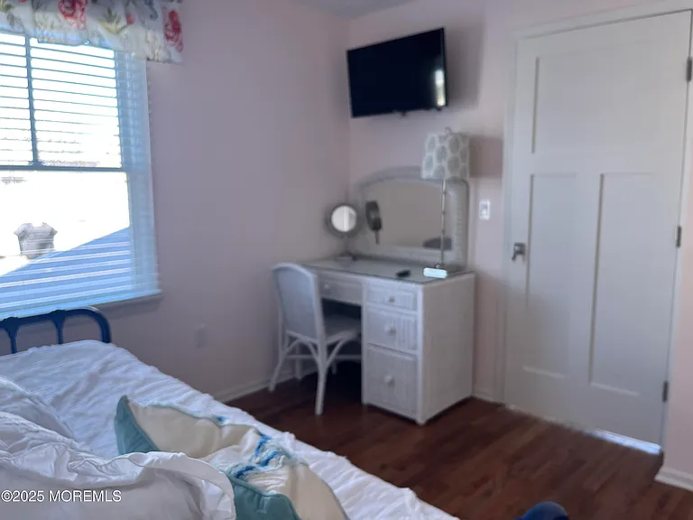 100 Ocean Park Ave #1 — Photo 11