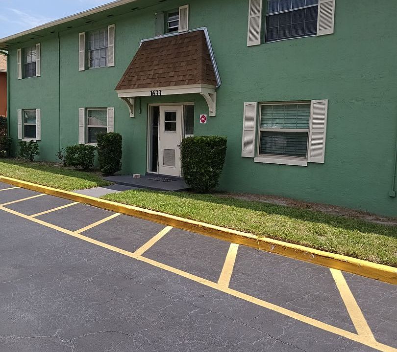 1st image of 1633 W Oak Ridge Rd APT D