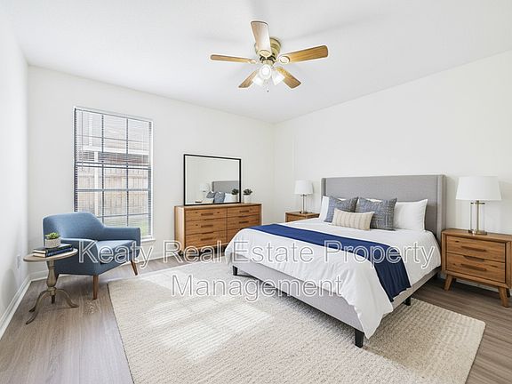 5th image of 110B Country Ln