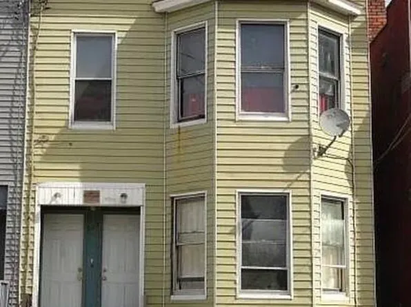 397 Orange St #2, Albany, NY 12206