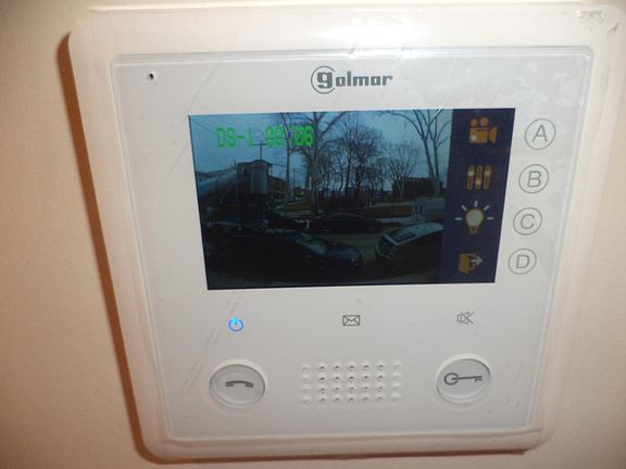 intercom with door lock