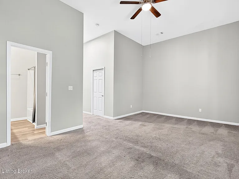 718 Camp St — Photo 22