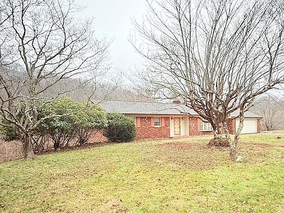 4th image of 152 River Drive