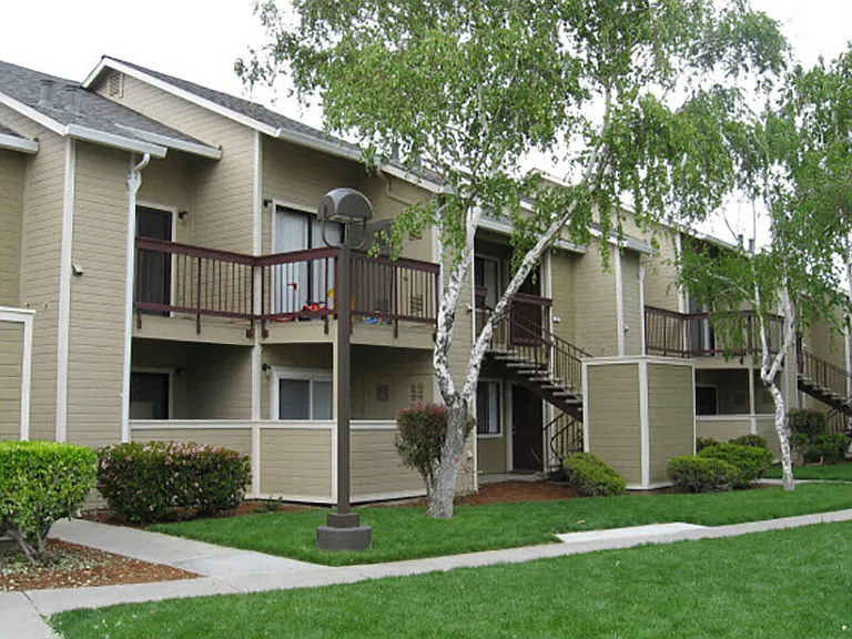RiverStone — Photo 1