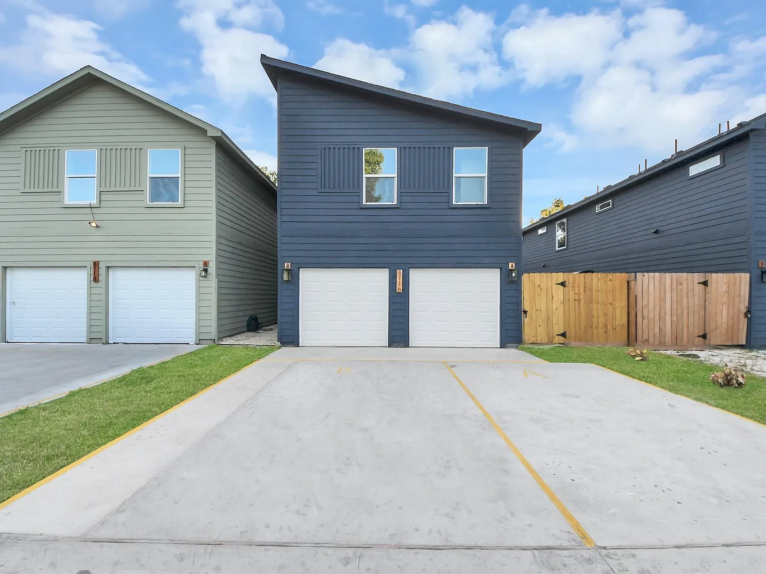 8116 De Priest St — Photo 1