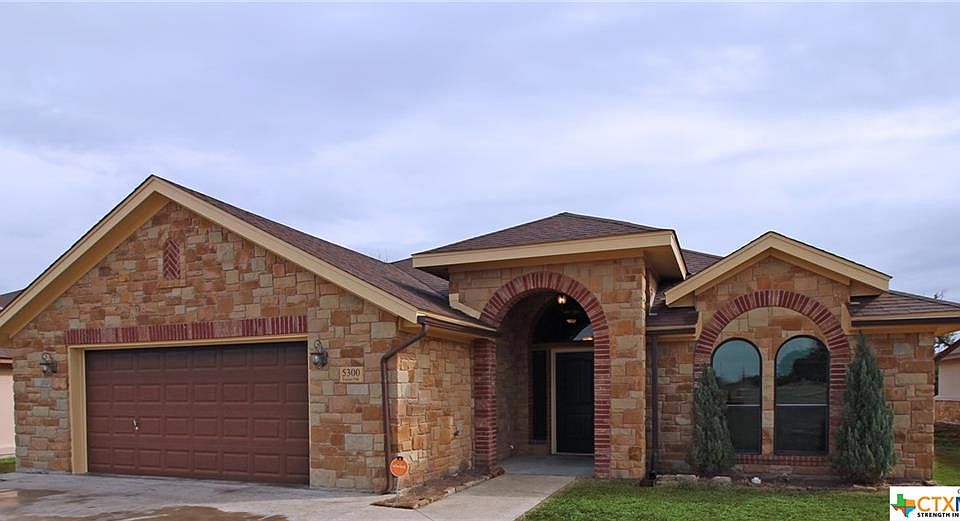1st image of 5300 Encino Oak Way