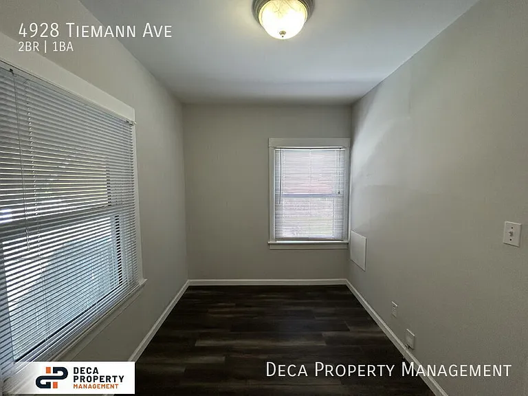 4928 Tiemann Ave — Photo 8