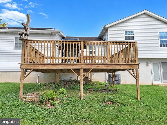 5th image of 69 Gardenia Dr