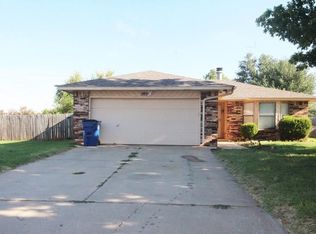 309 W Chantilly Way, Mustang, OK 73064