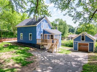 29 S Maple St, Brookfield, MA 01506