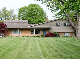 409 N River Rd, Waterville, OH 43566
