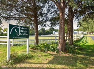 N44W26098 Lindsay Rd, Pewaukee, WI 53072