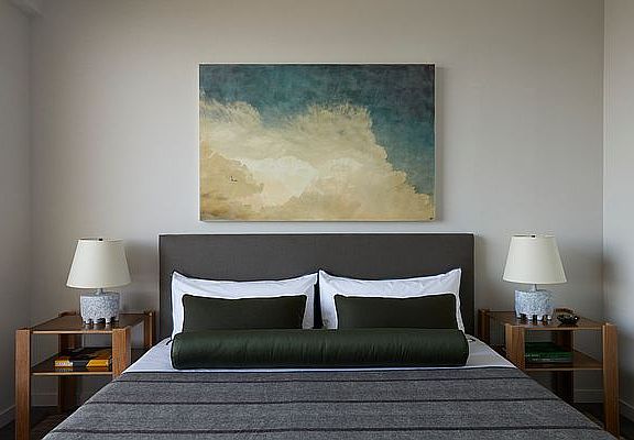 4th image of 1 City Poin APT 38B