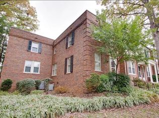 1400 S Barton St APT 406, Arlington, VA 22204