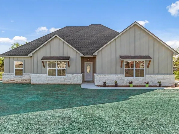 209 Fernwood Dr, Woodway, TX 76712