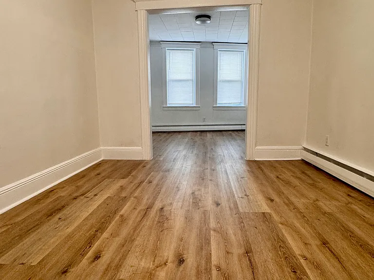 181 Princeton Ave #3 — Photo 10