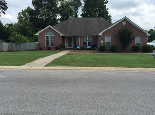 311 Kingston Dr, Florence, AL 35633